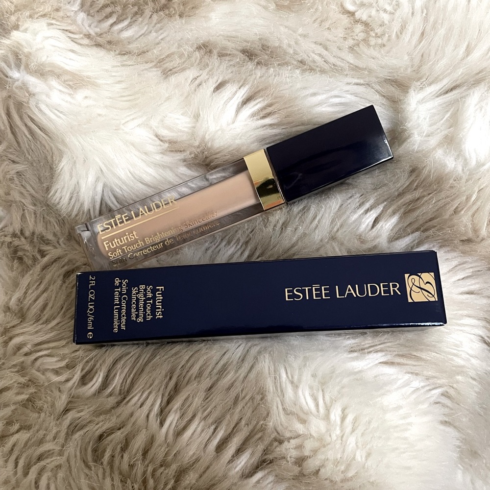 Estée Lauder Futurist Soft Touch Brightening Skincealer 2N